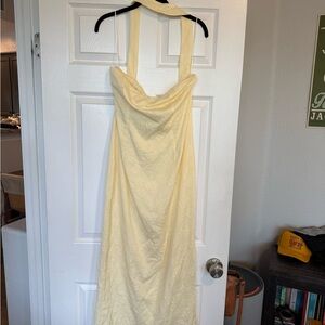 Chic Strapless Cream Dress